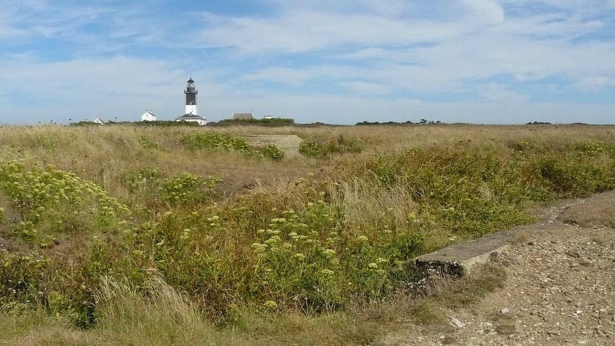 Le phare de Pen Men au bout de la lande de Groix