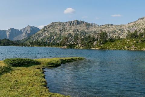 Le lac d'Aumar dans la réserve naturelle du Néouvielle