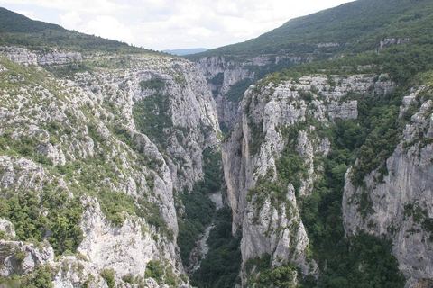 L'entrée des gorges du Verdon vue depuis le Point Sublime